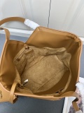 Yves Saint Laurent Classic Versatile Tote Bag Shoulder Bag Size: 37 x 32 x 7 CM