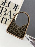 Fendi Classic Mini Underarm Bag Handbag Size: 28 x 20 x 7 CM