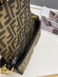 Fendi Fashion Mini Flip Handbag Crossbody Bag Size: 19 x 11.5 x 4 CM