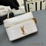 Yves Saint Laurent Classic Mini Box Makeup Bag Size: 18 x 11 x 6.5 CM