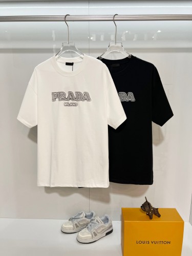 Prada New Classic 3D Logo T-shirt Unisex Casual Loose Short Sleeve