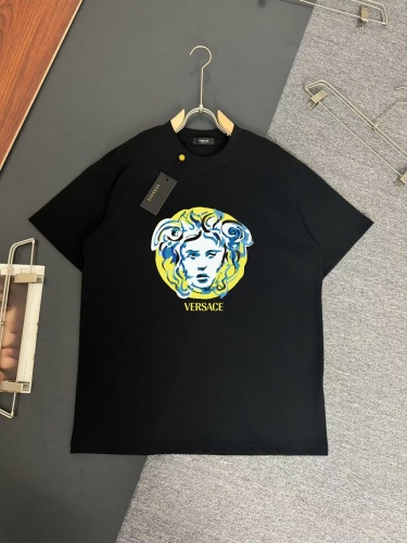 Versace Fashion Logo Printed T-shirt Unisex Casual Loose Short Sleeve