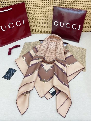 Gucci Classic GG Printed Silk Square Scarf Size: 90 x 90 CM