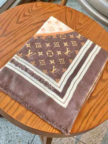 Louis Vuitton Classic Versatile Logo Printed Cashmere Long Scarf Shawl Size: 100 x 200 CM