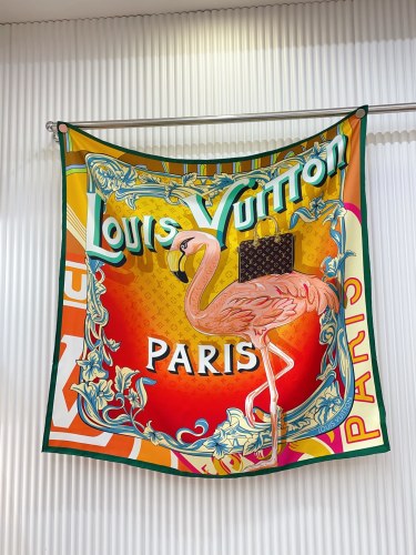 Louis Vuitton Fashion Elegant Versatile Flamingo Logo Printed Silk Square Scarf Size: 90 x 90 CM