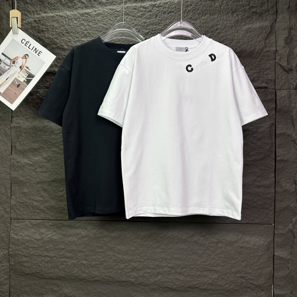 Dior 26SS Simple Pocket Embroidered Logo T-shirt Unisex Casual Versatile Short Sleeve