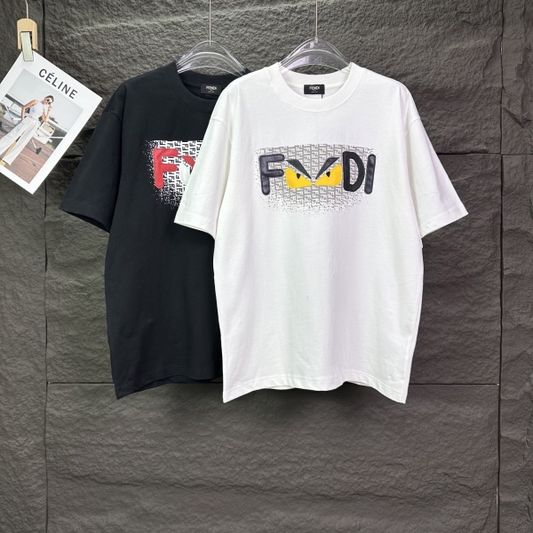 Fendi 26SS Fashion Leather Embroidered Little Monster Letter T-shirt Unisex Loose Casual Short Sleeve