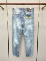 Fendi 26ss New Fashion Versatile Washed Slim fit Small Straight leg Jeans Fendi 26ss New Fashion Versatile Washed Slim fit Small Straight leg Jeans