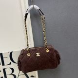 Chanel Fashion Retro Versatile Chain Bowling Bag Size: 15.5 x 24 x 11.5 CM