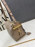 Gucci Fashion Lychee Pattern Leather Shoulder Bag Crossbody Bag Size: 31.5 x 17 x 12 CM