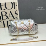 Chanel Fashion Retro Versatile Chain Bowling Bag Size: 15.5 x 24 x 11.5 CM