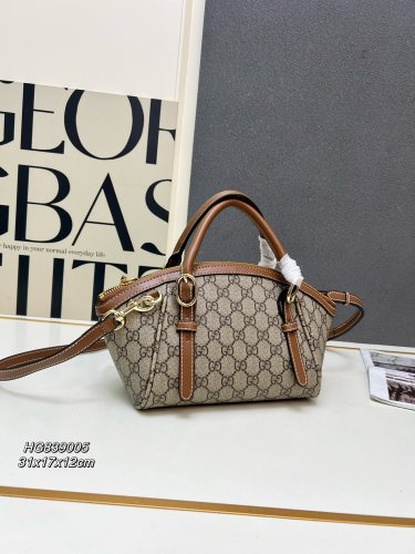 Gucci Fashion Versatile Dumpling Bun Handheld One Shoulder Crossbody Size: 31 x 17 x 15 CM