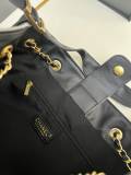 Chanel Retro Vintage Versatile Diamond Grid Chain Diagonal Cross Tote Bag Shopping Bag Size: 33 x 29 x 11 CM