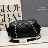 Chanel Fashion Retro Versatile Chain Bowling Bag Size: 15.5 x 24 x 11.5 CM