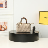 Fendi Fashion FF Leather Handbag Crossbody Bag Size: 20 CM