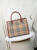 Burberry Classic Retro Pattern Rivet Handbag Crossbody Bag Size: 32 x 15 x 25 CM