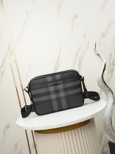 Burberry Fashion Versatile Carbon Grey Grid Single Shoulder Bag Crossbody Bag Size: 25 x 5 x 18 CM