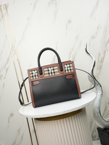 Burberry Fashion Retro Pattern Rivet Handbag Crossbody Bag Size: 26 x 13.5 x 20 CM