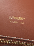 Burberry Classic Retro Pattern Rivet Handbag Crossbody Bag Size: 32 x 15 x 25 CM