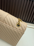 Yves Saint Laurent Classic Retro Flip Chain Shoulder Bag Size: 31 x 23 x 6 CM