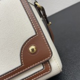Burberry Fashion Versatile Cross Bag Handbag Size: 25 x 8.5 x 18 CM