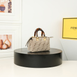 Fendi Fashion FF Leather Handbag Crossbody Bag Size: 20 CM