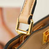 Fendi Fashion Versatile Handbag Crossbody Bag Size: 20 CM