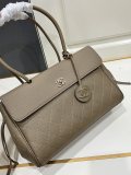 Chanel 26ss Fashion Versatile Leather Tote Handbag Shoulder Bag Size: 32 x 10 x 21 CM