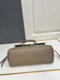 Chanel 26ss Fashion Versatile Leather Tote Handbag Shoulder Bag Size: 32 x 10 x 21 CM