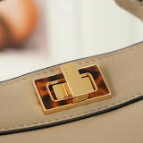 Fendi Fashion Versatile Handbag Crossbody Bag Size: 20 CM
