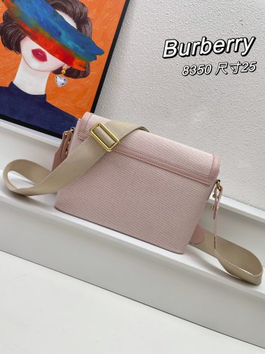 Burberry Fashion Versatile Logo Printed Crossbody Bag Handbag Size: 25 x 8.5 x 18 CM