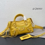 Balenciaga Fashion Versatile Sheepskin Crossbody Bag Handbag Motorcycle Bag Size: 24 x 15 x 9 CM