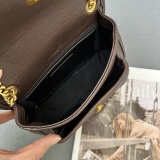 Yves Saint Laurent Fashion Sheepskin Shoulder Bag Crossbody Bag Size: 18.5 x 12 x 7 CM
