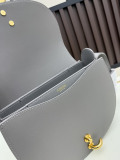 Burberry Fashion Versatile Cowhide Crossbody Bag Handbag Size: 24 x 20.5 x 8 CM
