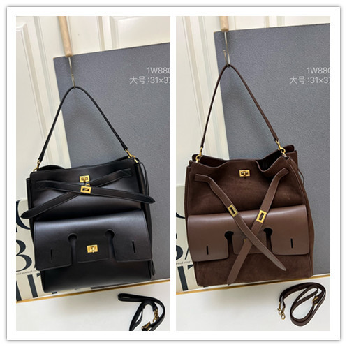 Balenciaga Fashion Black Warrior Backpack Size: 31 x 37 x 17 CM