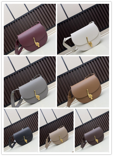 Burberry Fashion Versatile Cowhide Crossbody Bag Handbag Size: 24 x 20.5 x 8 CM