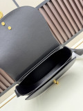 Burberry Fashion Versatile Cowhide Crossbody Bag Handbag Size: 24 x 20.5 x 8 CM