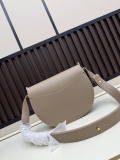 Burberry Fashion Versatile Cowhide Crossbody Bag Handbag Size: 24 x 20.5 x 8 CM