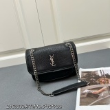Yves Saint Laurent Fashion Sheepskin Shoulder Bag Crossbody Bag Size: 18.5 x 12 x 7 CM