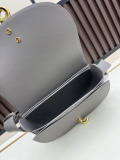 Burberry Fashion Versatile Cowhide Crossbody Bag Handbag Size: 24 x 20.5 x 8 CM