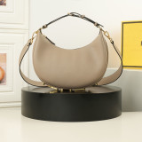 Fendi Fashion Metal Logo Underarm Bag Handbag Size: 29 x 24.5 x 10 CM