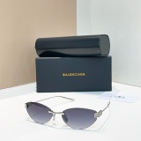 Balenciaga Fashion Versatile Personalized Glasses Sunglasses Size: 67-17-145