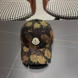 Moncler Personalized Graffiti Baseball Hat Couple Versatile Duck Tongue Hat