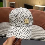 Chanel Classic Full Logo Duck Tongue Hat Couple Versatile Baseball Hat
