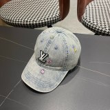 Louis Vuitton Retro Embroidered Logo Duck Tongue Hat Couple Versatile Baseball Hat
