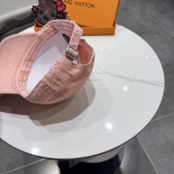 Louis Vuitton Fashion Retro Versatile Duck Tongue Hat Couple Baseball Hat