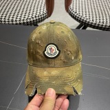 Moncler Personalized Graffiti Baseball Hat Couple Versatile Duck Tongue Hat