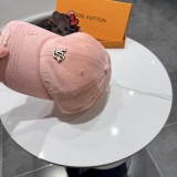 Louis Vuitton Fashion Retro Versatile Duck Tongue Hat Couple Baseball Hat