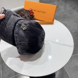 Louis Vuitton Fashion Retro Versatile Duck Tongue Hat Couple Baseball Hat