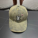 Louis Vuitton Retro Embroidered Logo Duck Tongue Hat Couple Versatile Baseball Hat